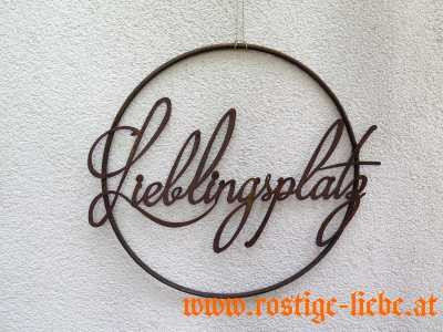 Edelrost Reifen mit Wort 